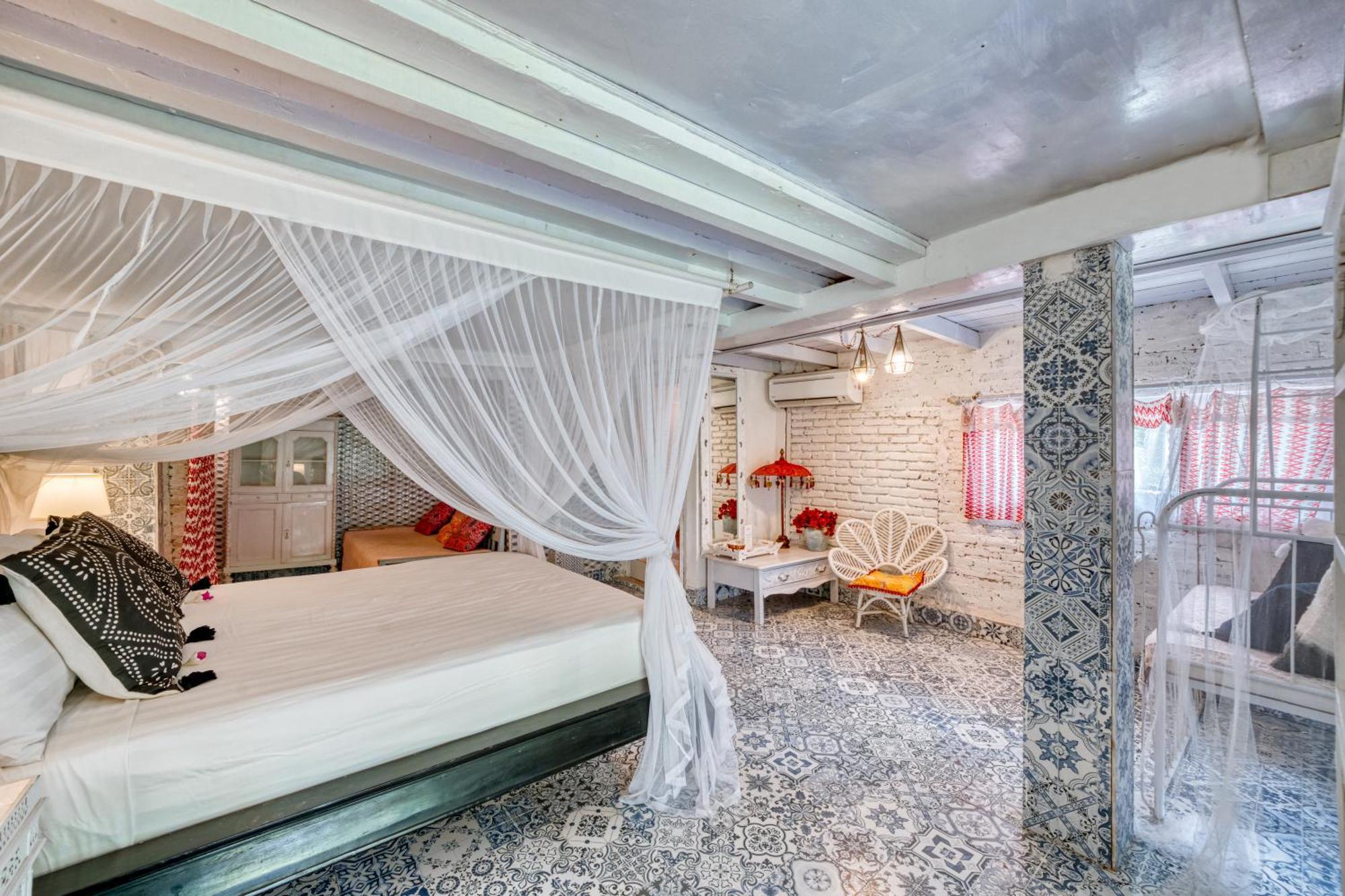 Villa Kalis, 10 Bedroom Family And Group Villa เซมินยัค ภายนอก รูปภาพ