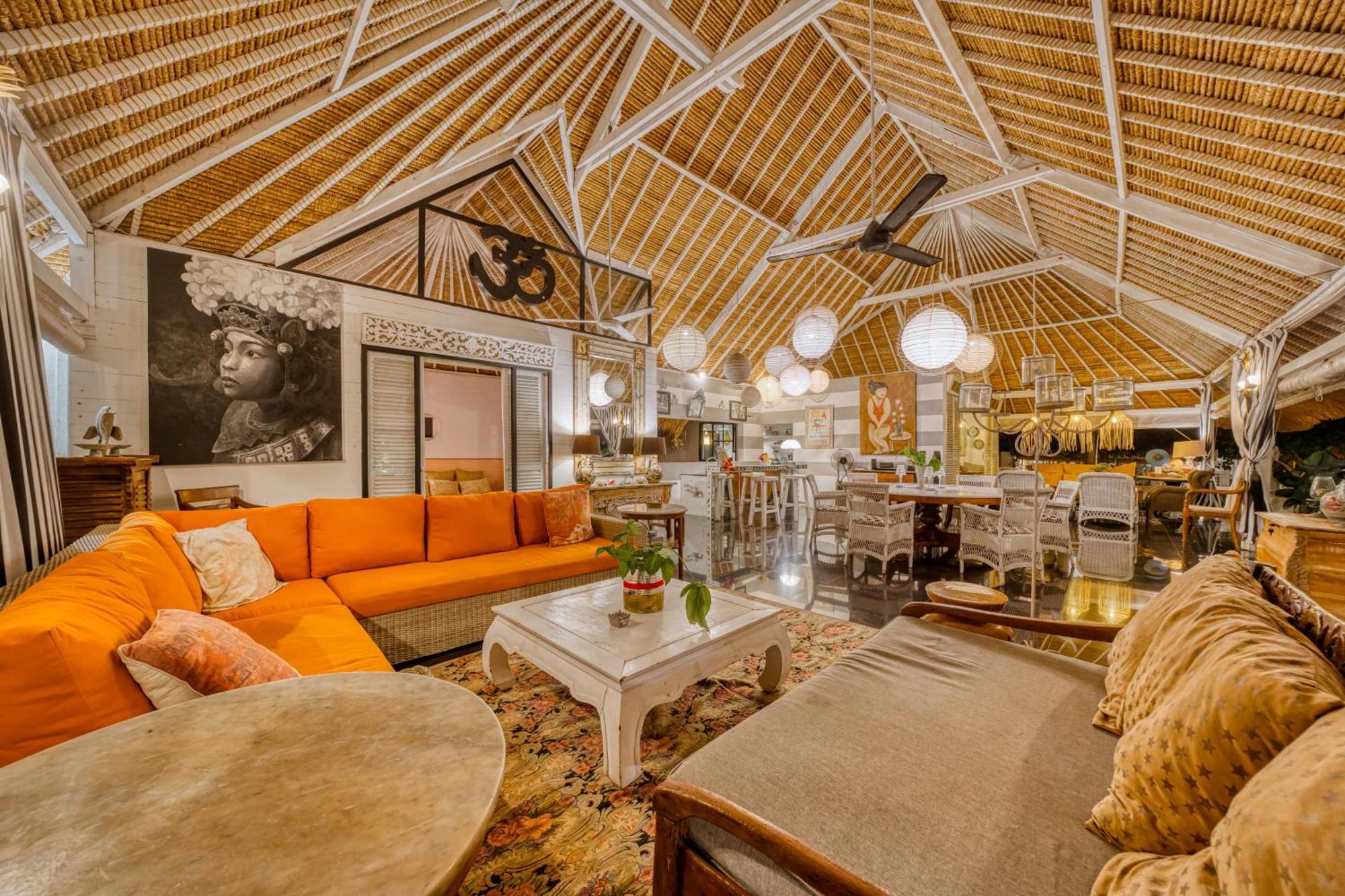 Villa Kalis, 10 Bedroom Family And Group Villa เซมินยัค ภายนอก รูปภาพ