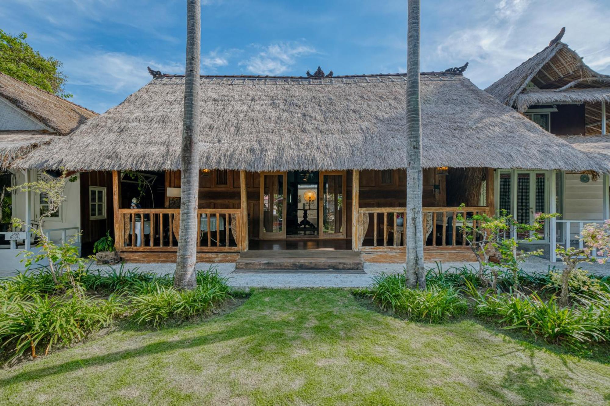 Villa Kalis, 10 Bedroom Family And Group Villa เซมินยัค ภายนอก รูปภาพ